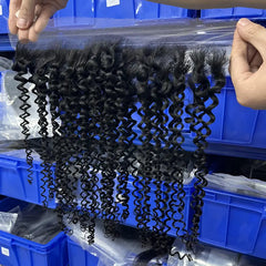 13x4 HD/ Transparent Frontal Curly