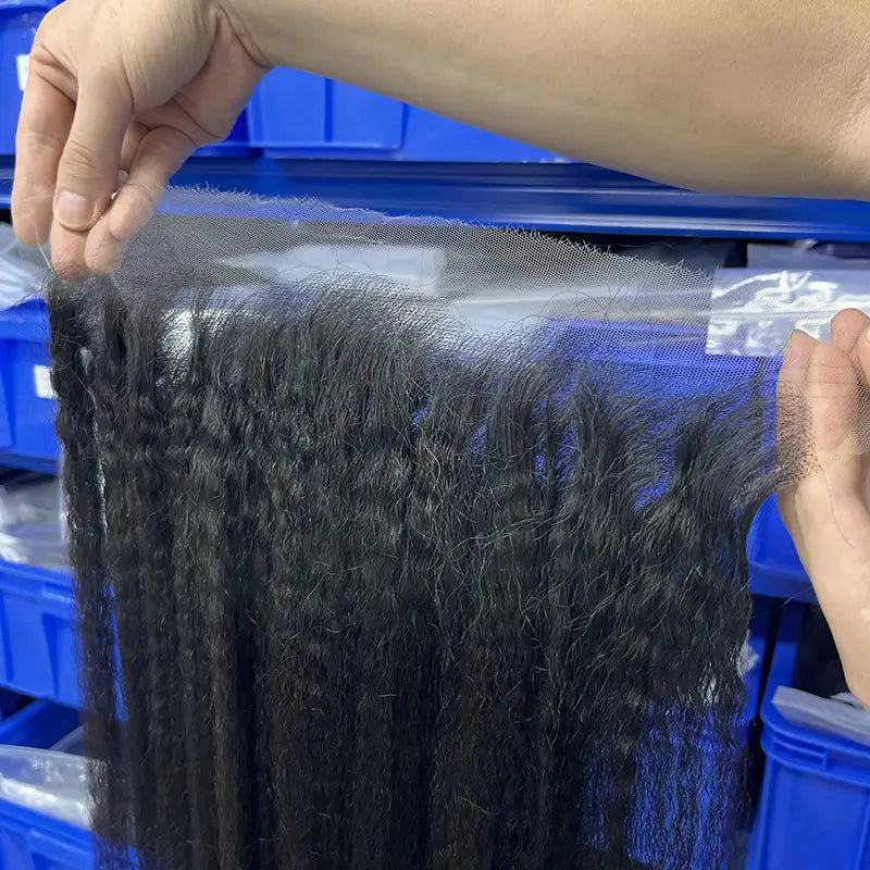 13x4 HD/ Transparent Frontal Kinky Straight