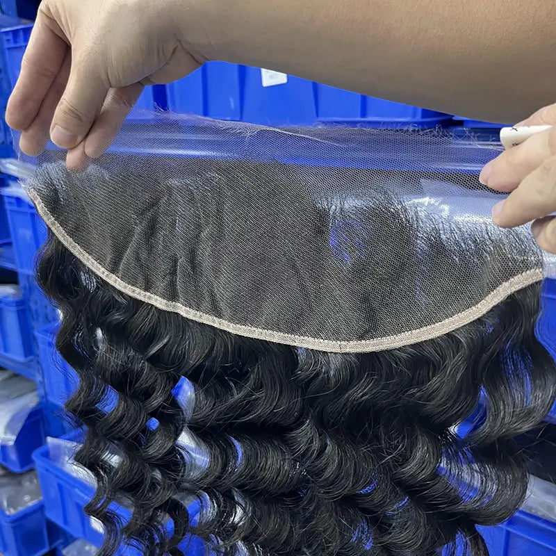 13x4 HD/ Transparent Frontal Loose Deep