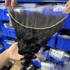 13x4 HD/ Transparent Frontal Loose Wave