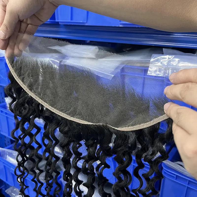 13x4 HD/ Transparent Frontal Water Wave